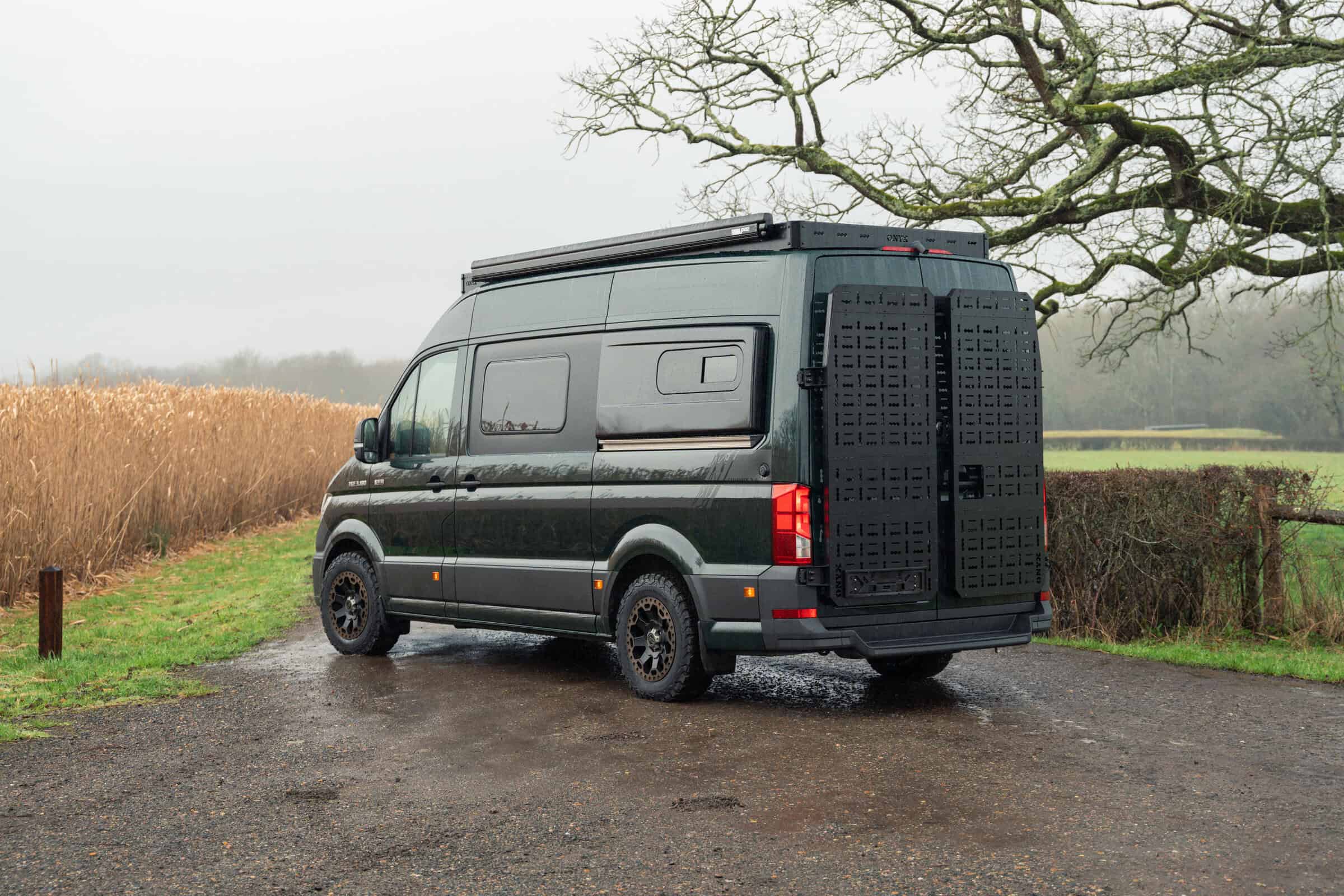 Onyx Summit MAN TGE 4x4 exterior with roof rack, all-terrain tyres and rear carriers