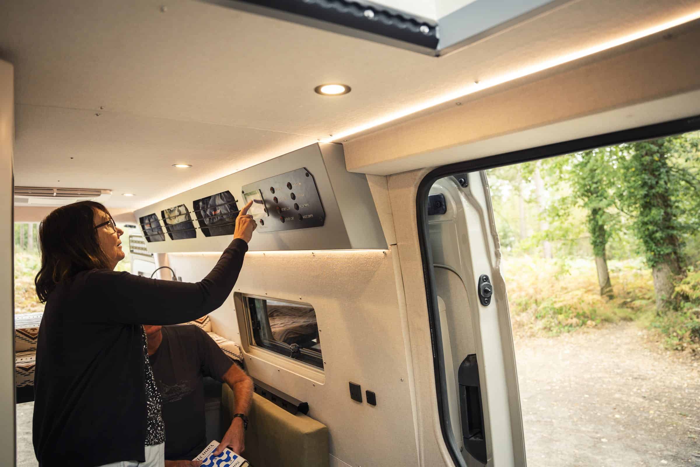 Victron touchscreen and 400Ah lithium system with diesel heating in the Onyx Arête